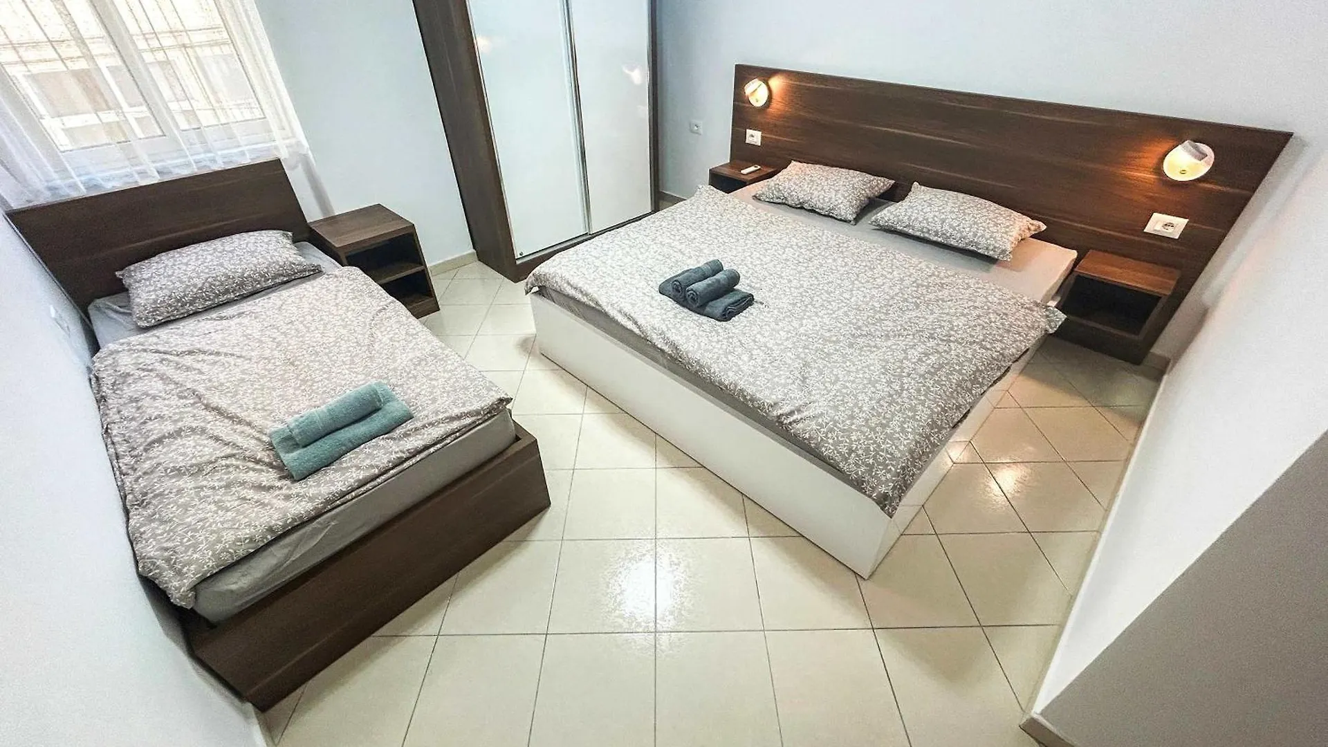 2 Bedroom Apartment 1142 Durres 0*,